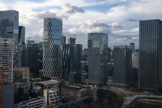 Tòa nhà Tencent và các tòa nhà doanh nghiệp khác ở Thâm Quyến. Ảnh: Reuters.