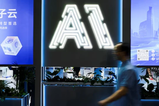 Trung Quốc tin rằng AI là động cơ chính để tạo việc làm và phát triển kinh tế. Ảnh: Reuters.