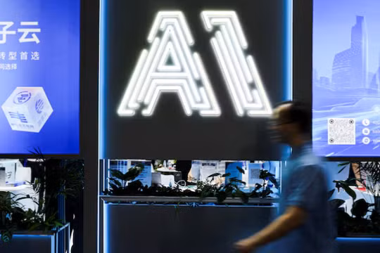 Trung Quốc tin rằng AI là động cơ chính để tạo việc làm và phát triển kinh tế. Ảnh: Reuters.