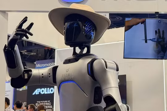 Mẫu robot mới của Agibot tại CES 2026. Ảnh: BGR.