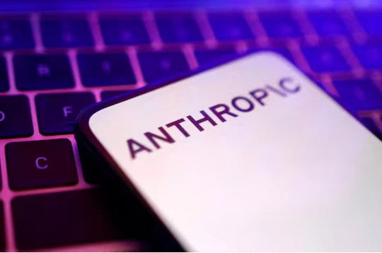 Anthropic hiện đã bị thay thế bởi OpenAI trong các đơn vị công tại Mỹ. Ảnh: Reuters.