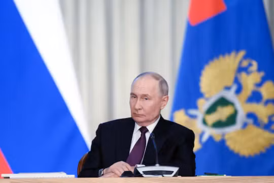 Tổng thống Nga Vladimir Putin tham dự cuộc họp của hội đồng Văn phòng Tổng công tố tại Moscow, Nga. Ảnh: Reuters.
