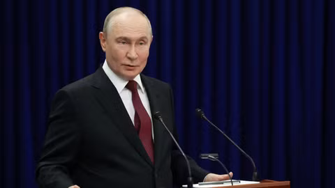 Tổng thống Putin tuyên bố Nga đang giành ưu thế, chỉ trích cảnh báo về không phận Moscow của Ukraine