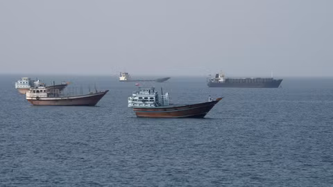 NATO bất ngờ vào cuộc, tìm cách mở đường qua eo biển Hormuz
