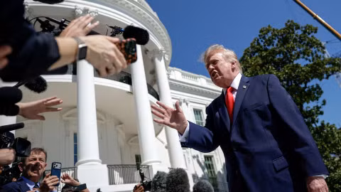 CNN, MS NOW, Politico tiếp tục gây sức ép lên thẩm phán, ông Trump đối mặt thách thức mới