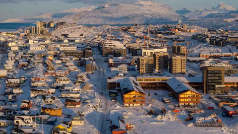 Ông Trump tuyên bố hoạt động thăm dò dầu khí và khoáng sản "quy mô lớn" tại Greenland