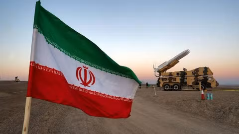 Iran tung đòn trả đũa cực mạnh vào căn cứ Mỹ ở Jordan sau vụ đảo Larak