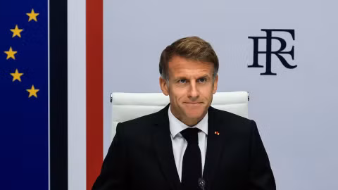 Tổng thống Pháp Emmanuel Macron lên tiếng về làn sóng biểu tình lan rộng toàn quốc