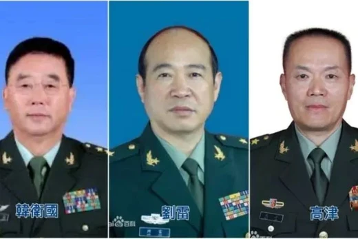 Ba thượng tướng quân đội Trung Quốc bị loại khỏi Chính Hiệp khóa XIV. Từ trái qua phải: Hàn Vệ Quốc, Lưu Lôi, Cao Tân. Ảnh: Singtao.