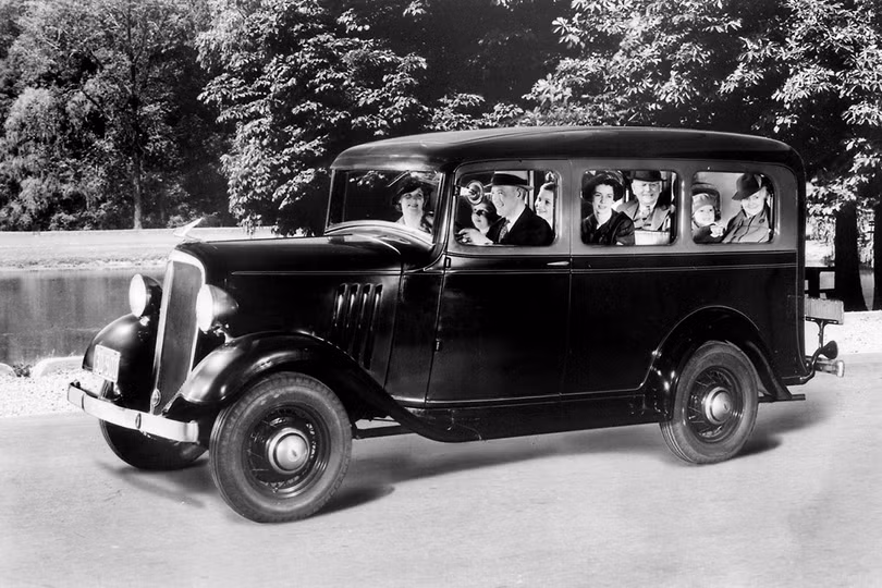 Nhìn lại lịch sử hình thành dòng SUV của Chevrolet ảnh 1