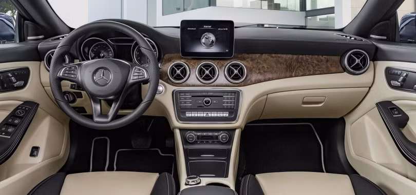 Mercedes-Benz A-Class L Sedan và CLA-Class: Khác nhau ở điểm gì? ảnh 6