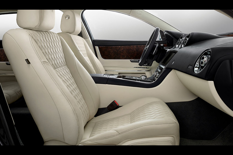 Kỷ niệm 50 năm dòng XJ, Jaguar ra mắt phiên bản đặc biệt XJ50 ảnh 10