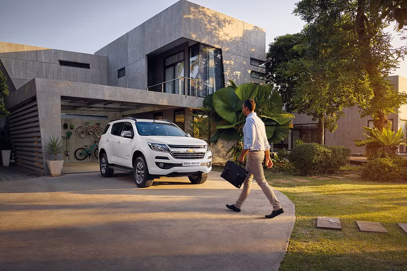 Chevrolet Trailblazer đã có giá bán chính thức, thấp nhất 859 triệu đồng ảnh 1