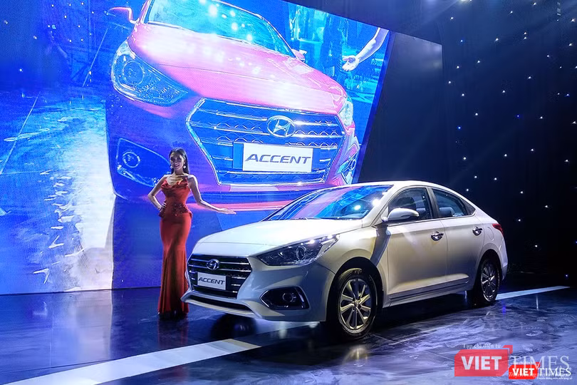 Tham vọng giành ngôi vương phân khúc B, Hyundai Accent 2018 chỉ có giá từ 425 triệu ảnh 6