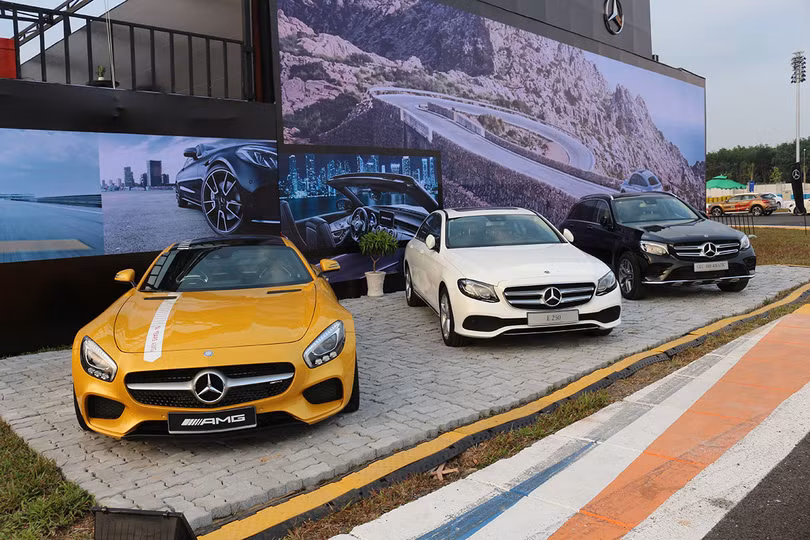 Học viện lái xe an toàn Mercedes-Benz 2018 có gì mới? ảnh 19