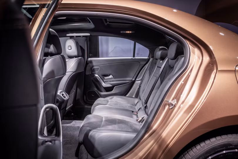 Mercedes-Benz A-Class có thêm bản Sedan, chỉ bán tại Trung Quốc ảnh 15