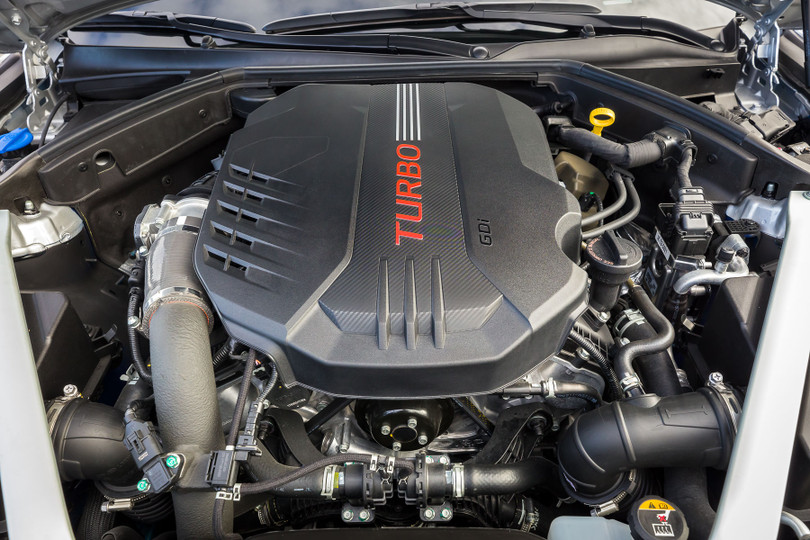 Genesis G70 2019: Đối đầu trực tiếp với BMW 3-Series ảnh 3