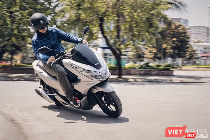 Những điểm được và chưa được trên Honda PCX 2018 ảnh 11