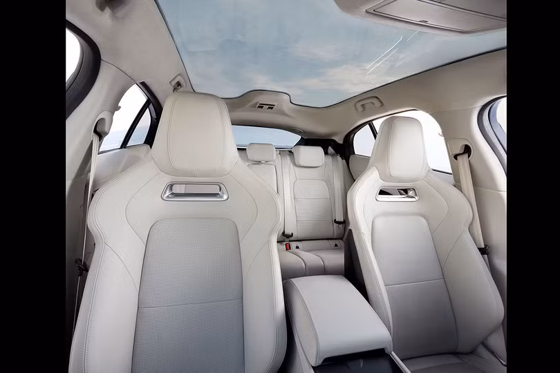 Jaguar I-PACE 2019: Quyết đấu đầu với đối thủ Tesla ảnh 25