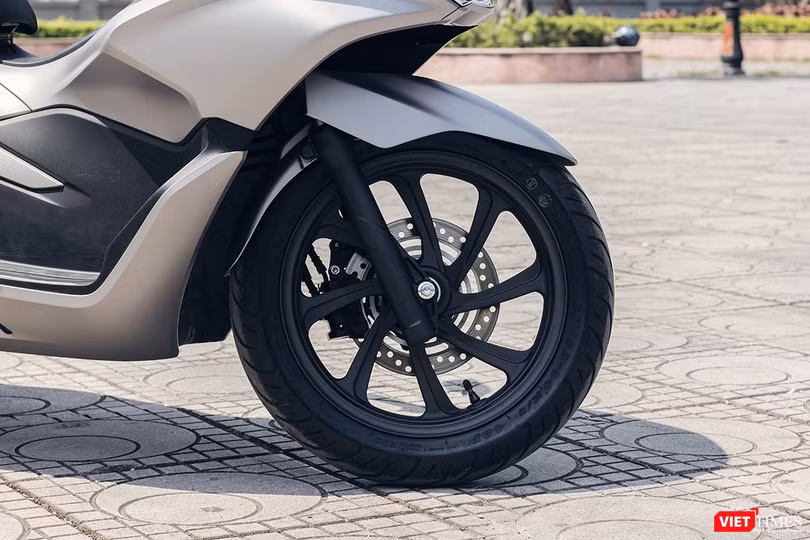 Những điểm được và chưa được trên Honda PCX 2018 ảnh 23