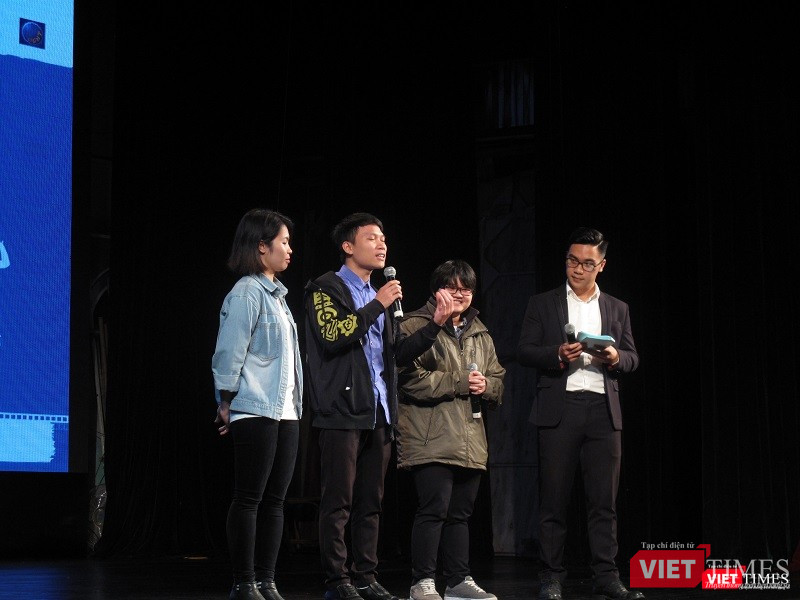 Những thước phim nhạy cảm về sự an toàn của trẻ em gái tạo nên nhiều thông điệp xúc động ảnh 1