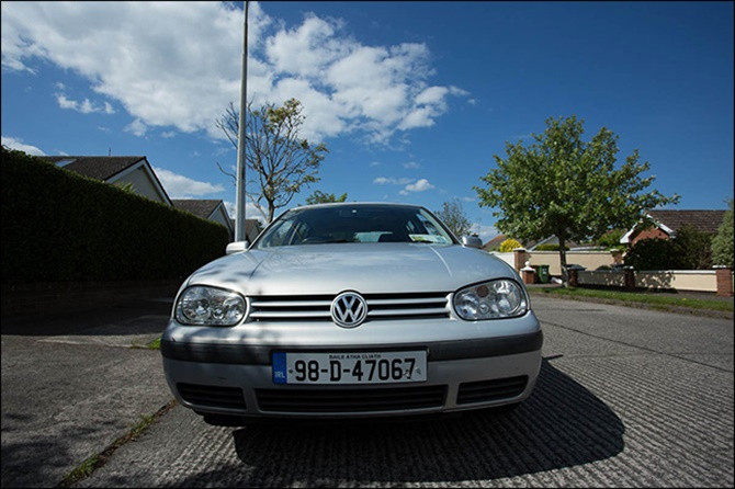 Thế nào là một ống kính máy ảnh trung bình?