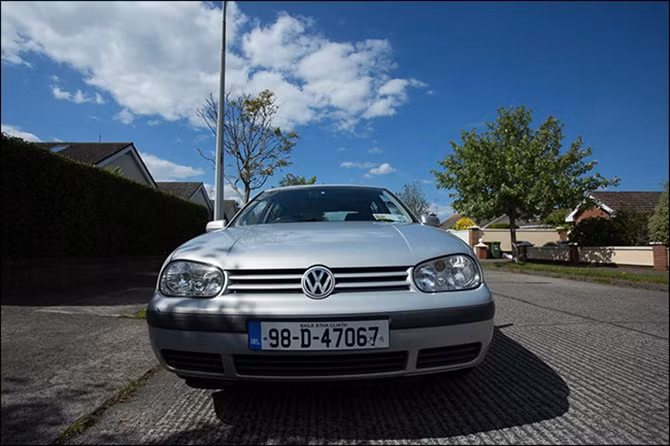 Thế nào là một ống kính máy ảnh trung bình?