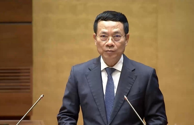 Bộ trưởng Bộ Thông tin & Truyền thông Nguyễn Mạnh Hùng 