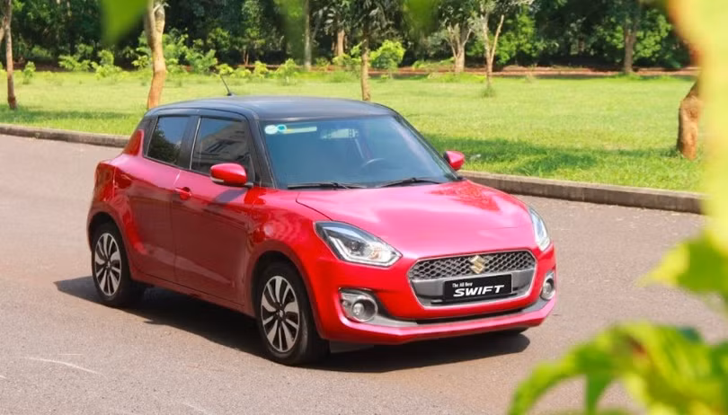 Suzuki Swift - mẫu hatchback gây được sự thu hút ngay từ ánh nhìn đầu nhờ kiểu dáng trẻ trung, thanh lịch