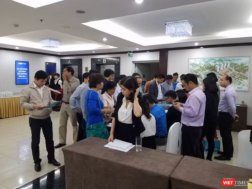 An ninh được thắt chặt ngay từ đầu