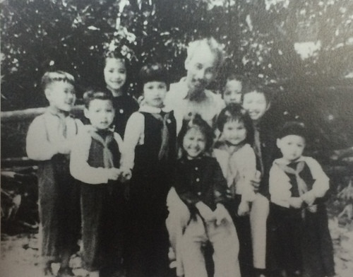 Những hình ảnh về cuộc đời bình dị của Bác ảnh 6