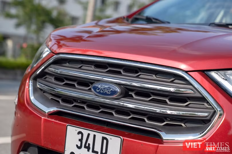 Hệ thống đóng mở tự động lưới tản nhiệt chẳng mấy khi hoạt động do thời tiết quá nóng.