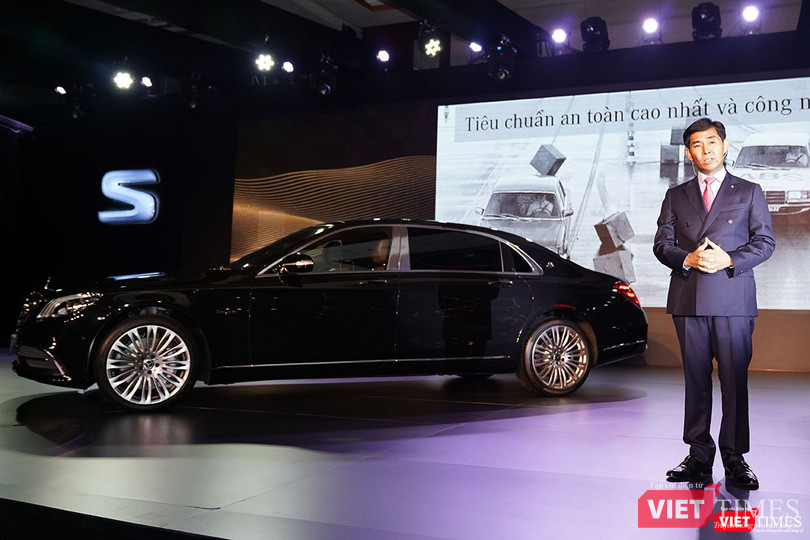 Ông Choi Duk Jun - Tổng Giám đốc Mercedes-Benz Việt Nam chia sẻ S-Class và Mercedes-Maybach hiện đang chiếm hơn 10% tổng doanh số của MBV