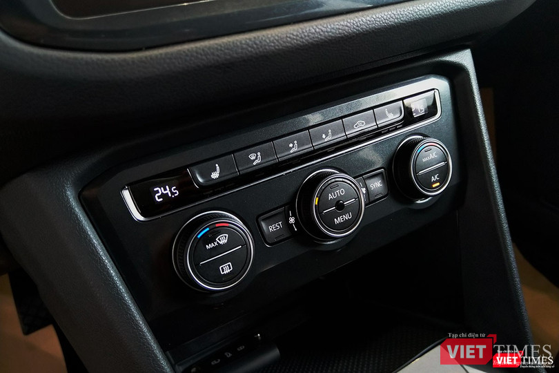 Cận cảnh Volkswagen Tiguan Allspace 2018 vừa xuất hiện tại Hà Nội ảnh 14