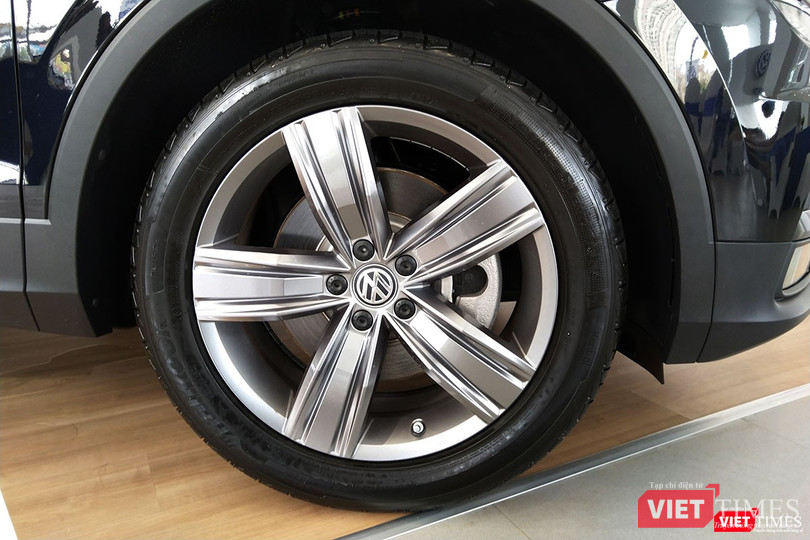 La-zăng đúc hợp kim nhôm 19-inch 5 chấu “Victoria Falls”