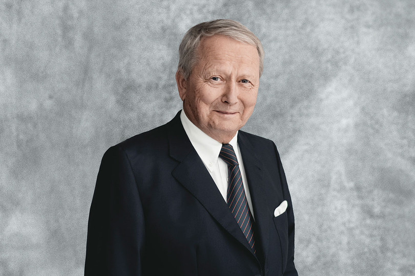 Ông Wolfgang Porsche dù tuổi đã cao nhưng ông vẫn đóng vai trò chủ chốt trong các quyết định của công ty