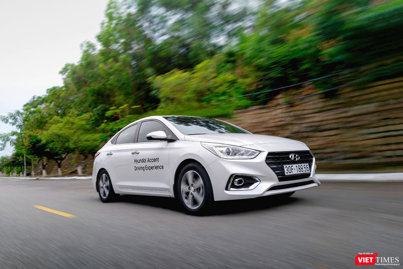 Mặc dù vấp phải đối thủ rất mạnh là Toyota Vios nhưng Hyundai Accent vẫn đạt được doanh số bán hàng khả quan trong tháng 10/2018 (Ảnh: Ngô Minh)