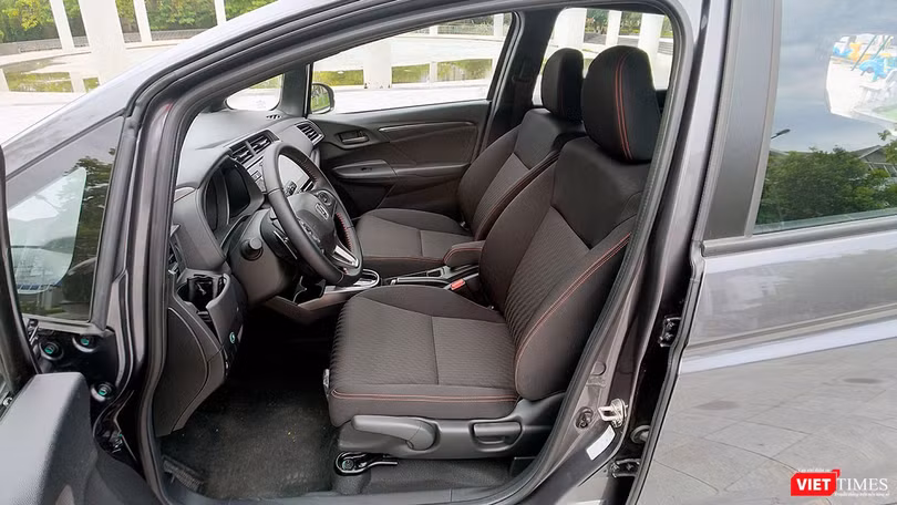 Honda Jazz RS 2018: Có xứng với giá 624 triệu đồng? ảnh 13