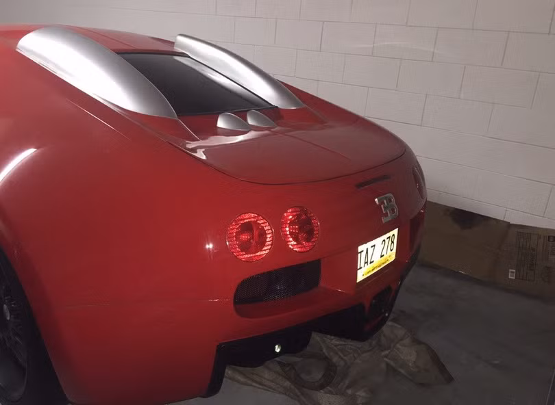 Bugatti Veyron nhái như thật giá 75.000 USD ảnh 1