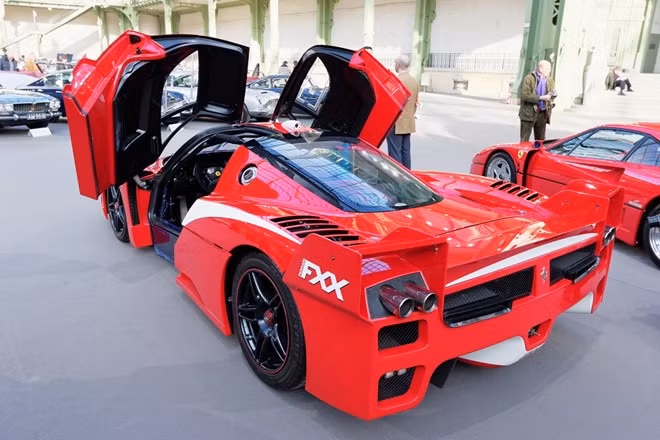 FXX Evoluzione có vài thay đổi so với FXX. 