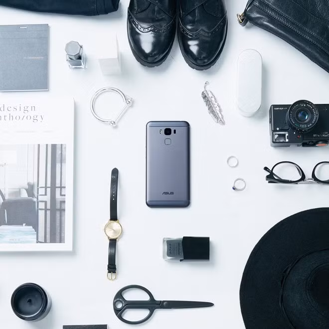 Những cô nàng của trí tuệ có sức quyến rũ riêng: thú vị cũng rất bí ẩn, giống như sắc xám.