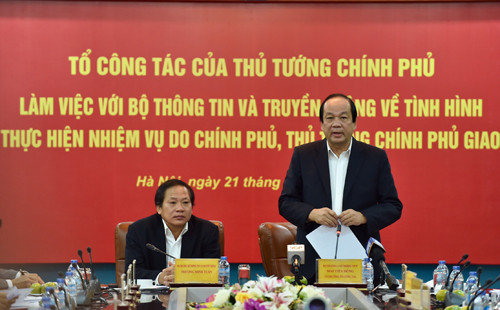 Thủ tướng lưu ý Bộ TT&TT quan tâm phát triển kinh tế số, Chính phủ điện tử ảnh 1