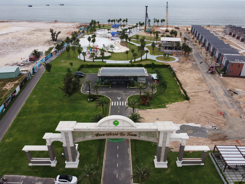 Phân kỳ The Tropicana của đại dự án 1.000ha NovaWorld Ho Tram đang dần hình thành. Phân kỳ The Tropicana của đại dự án 1.000ha NovaWorld Ho Tram đang dần hình thành.
