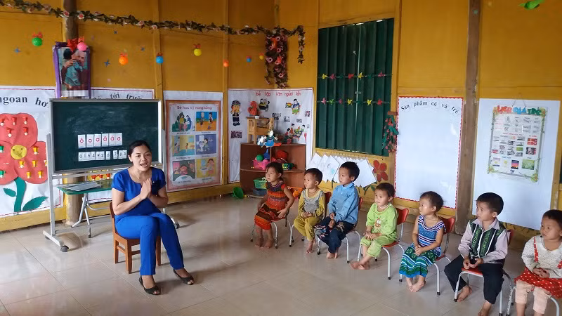 Cảm động tấm lòng của cô giáo mầm non vùng cao ảnh 1