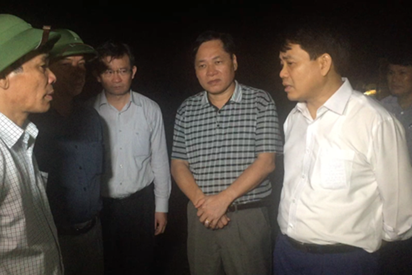 Hà Nội: Vỡ đê ở Chương Mỹ nhấn chìm nhà dân ảnh 2