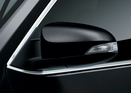 Toyota tiếp tục duy trì 3 phiên bản ở mẫu Camry 2017 vừa ra mắt ảnh 6