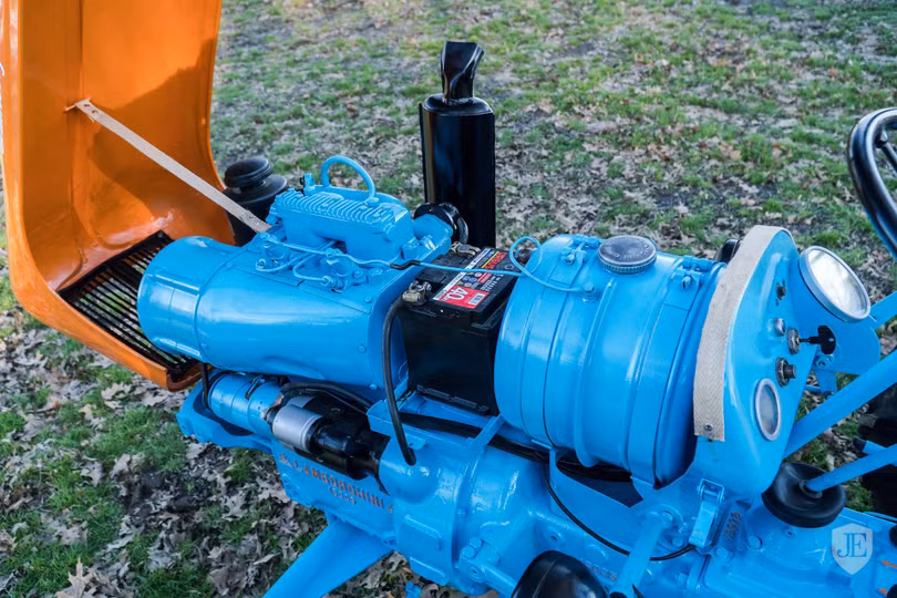 Lamborghini 2241R: Chiếc máy kéo ưa thích của nhà sáng lập thương hiệu siêu xe nước Ý ảnh 3