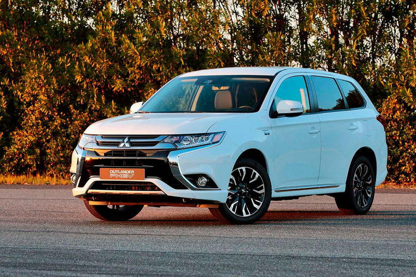 Thế hệ mới của Mitsubishi Outlander sẽ phát triển dựa trên Nissan X-Trail ảnh 1