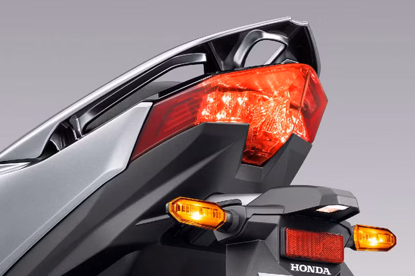 Honda ra mắt Click 2018 thế hệ mới, giá chưa đến 37 triệu đồng ảnh 4