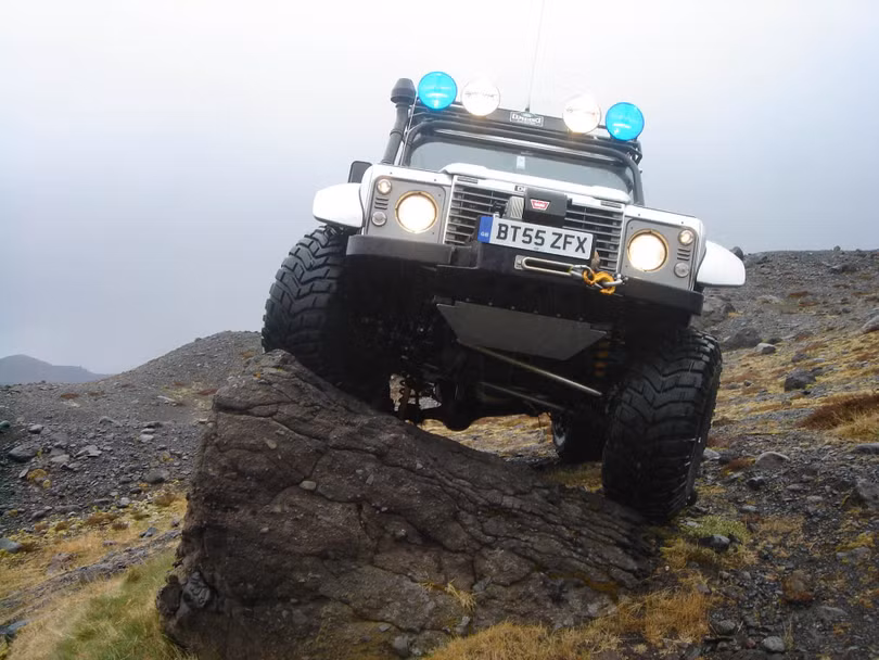 Nhìn lại 70 năm lịch sử của Land Rover qua từng tấm hình ảnh 9